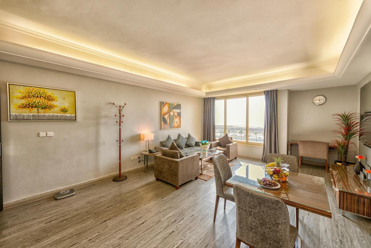 Elite Al Hamra - Al Cornich Aparthotel เจดดาห์ ภายนอก รูปภาพ