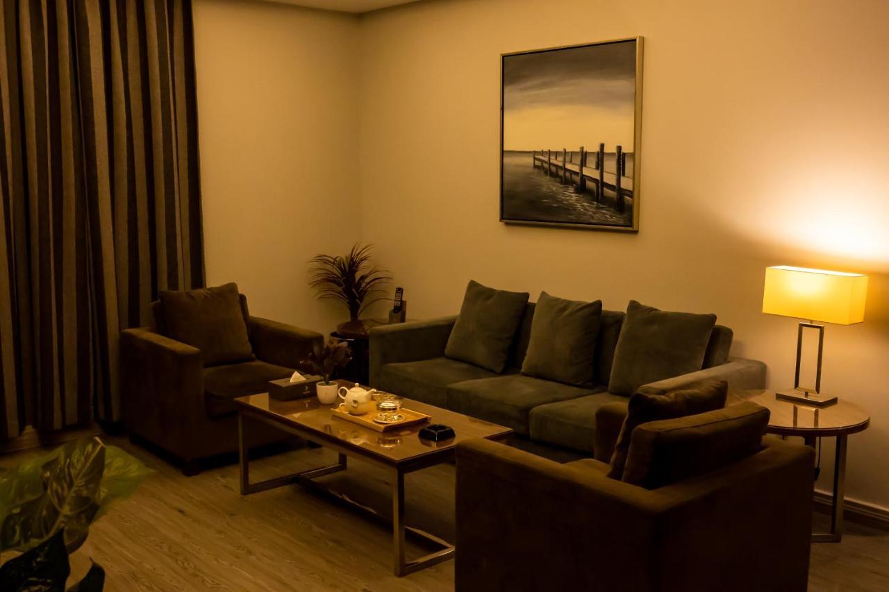 Elite Al Hamra - Al Cornich Aparthotel เจดดาห์ ภายนอก รูปภาพ